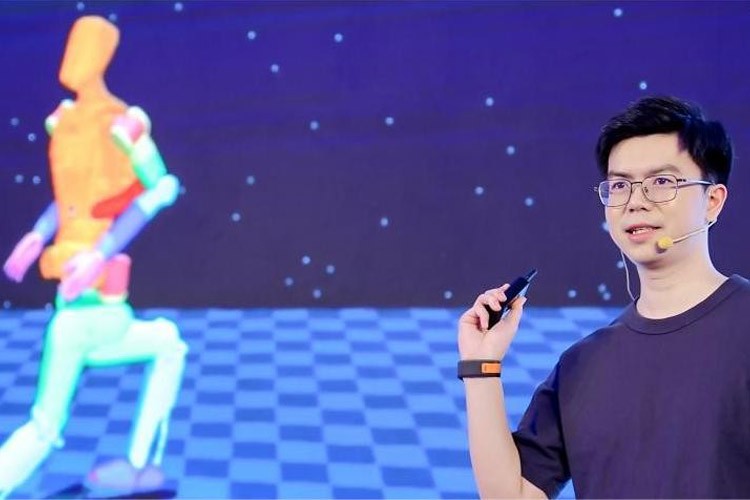 天才少年稚晖君mile米乐机器人走路进场！AI模型做大脑，目标售价20万以内